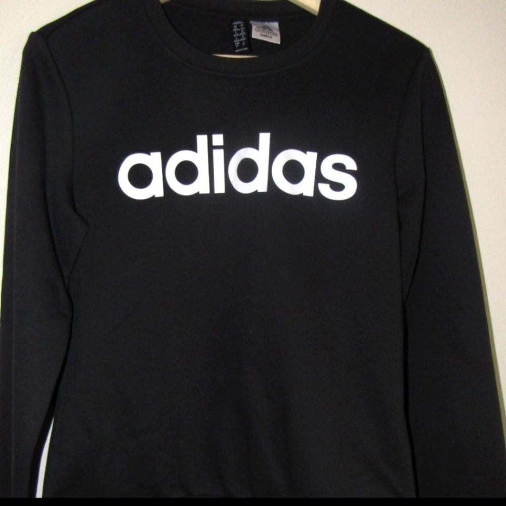 Adidas sweater